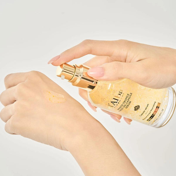 Kapsulu serums dziļai barošanai un mirdzuma piešķiršanai d'Alba White Truffle First Oil Capsule Serum