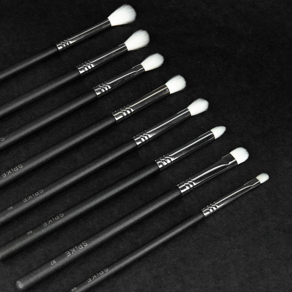 Maza, plakanā acu ēnu otiņa Spike By Anete Spike Basic B8