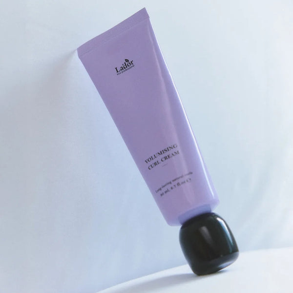 Krēms-esence apjoma piešķiršanai cirtainiem matiem Lador Volumising Curl Cream