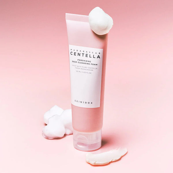 Dziļi attīrošas putiņas poru sašaurināšanai SKIN1004 Madagascar Centella Poremizing Deep Cleansing Foam