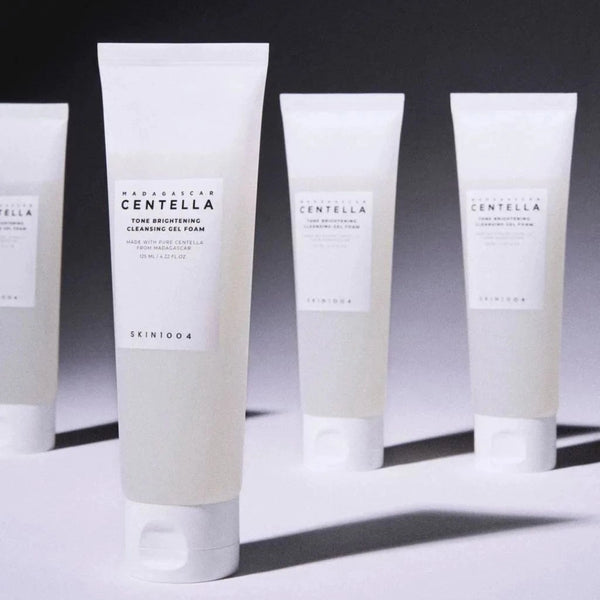 Balinošas gelveida putas sejas mazgāšanai SKIN1004 Madagascar Centella Tone Brightening Cleansing Gel Foam