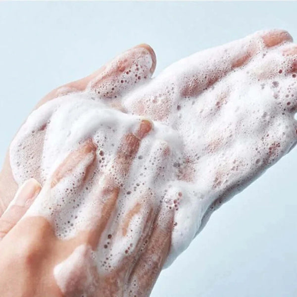 Maigas putiņas sejas mazgāšanai ar jūras ūdeni Round Lab1025 Dokdo Cleanser