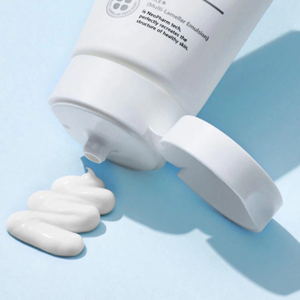 Atjaunojošs krēms ar pantenolu jutīgai ādai Atopalm Panthenol Cream