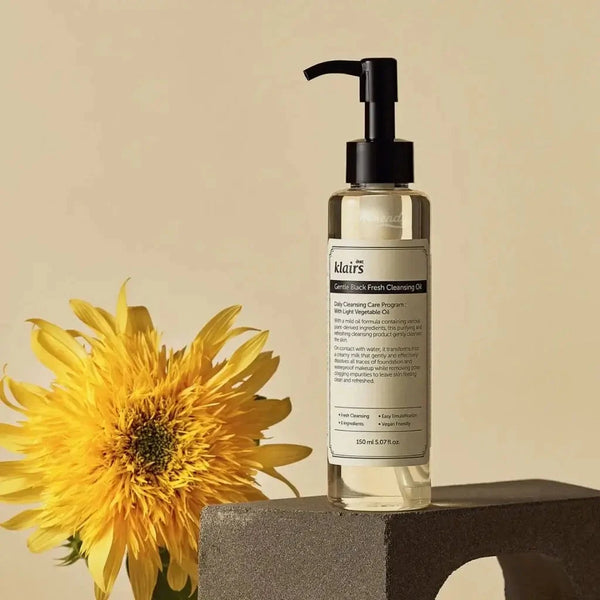 Mitrinoša hidrofīlā eļļa Dear Klairs Gentle Black Fresh Cleansing Oil