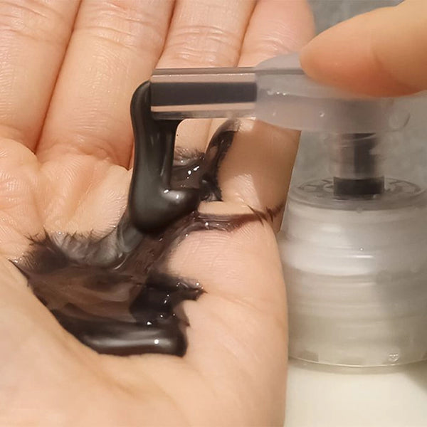 Mitrinošs tonējošais šampūns gaišiem matiem Lador Ash Silver Shampoo