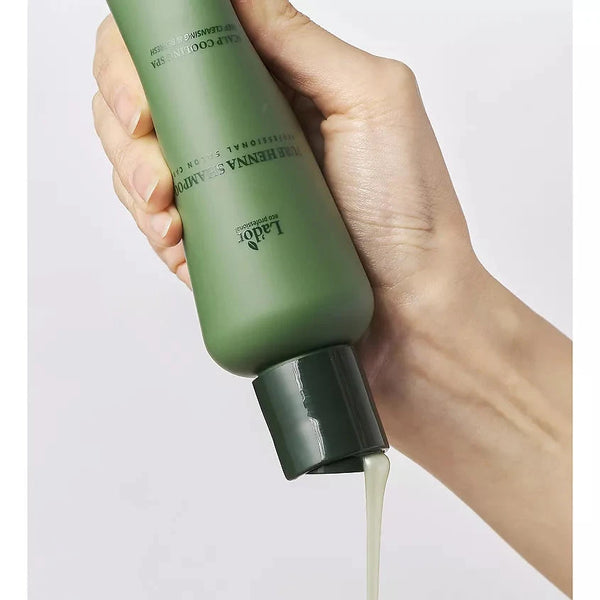 Atsvaidzinošs šampūns ar hennu, kaktusu un mentolu Lador Pure Henna Shampoo