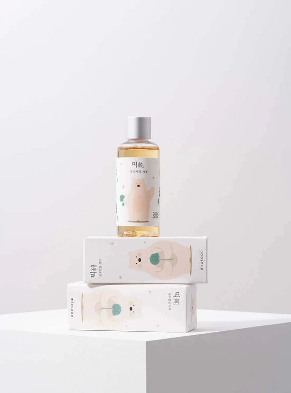 Nomierinošā un mitrinošā esence ar Āzijas centellu Mixsoon Soondy Centella Asiatica Essence