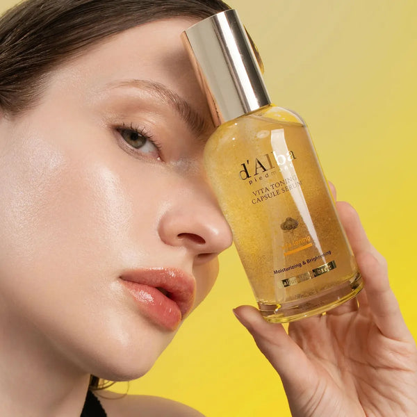Izgaismojošs serums d’Alba Vita Toning Capsule Serum