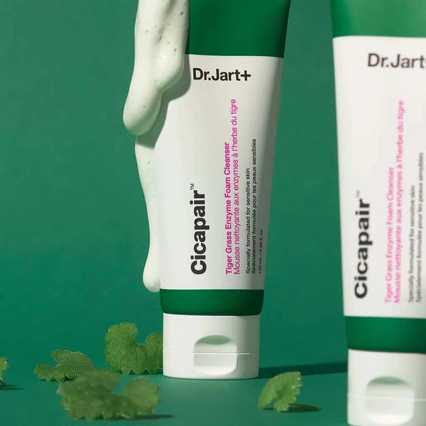 Enzīmu putiņas problemātiskai un jutīgai ādai Dr.Jart+ Cicapair Enzyme Cleansing Foam